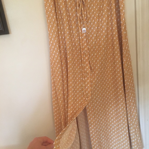 Floral midi skirt from &other stories with slit - Picture 3 of 4